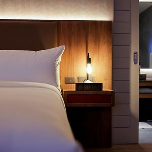 Premier King Suite